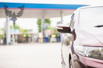 Drunken man tried to break the glass facade of a petrol station